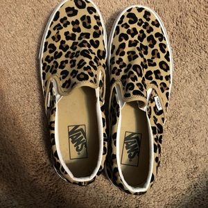 Vans cheetah print size 9.5